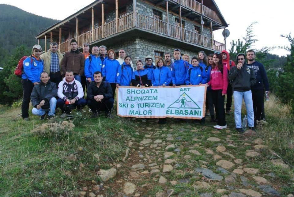 Hotel Grabova Grabove e Siperme Buitenkant foto